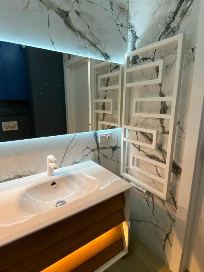 Apartamenty Legnicka Wroclaw Centrum Bagian luar foto