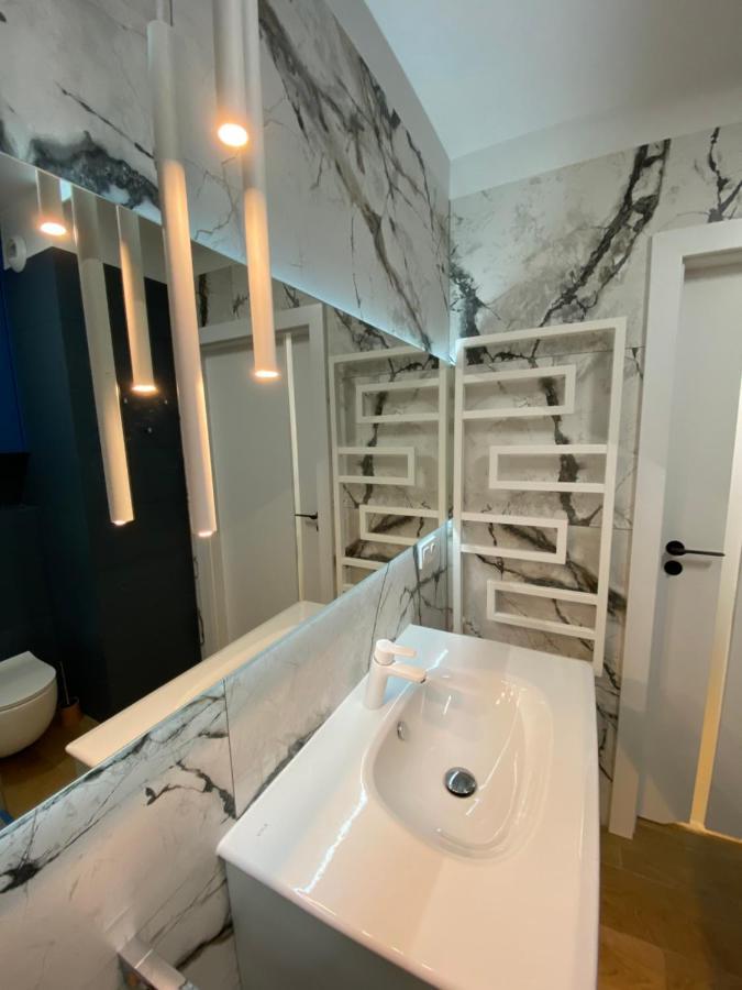 Apartamenty Legnicka Wroclaw Centrum Bagian luar foto