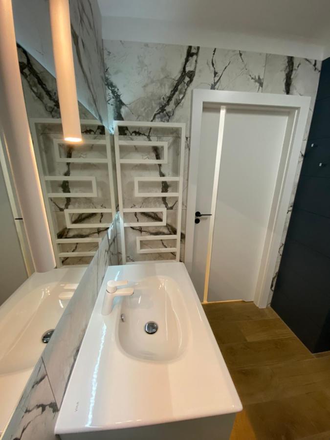 Apartamenty Legnicka Wroclaw Centrum Bagian luar foto