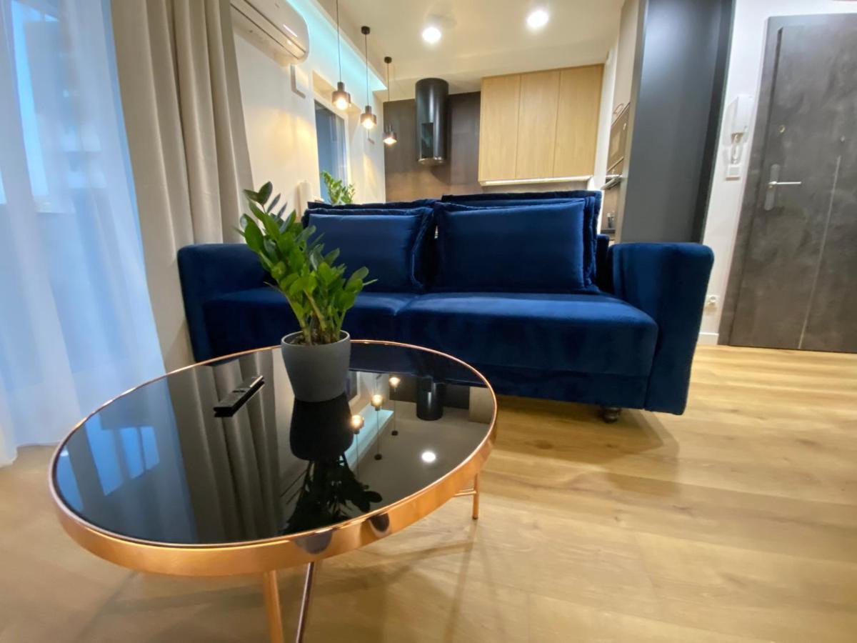 Apartamenty Legnicka Wroclaw Centrum Bagian luar foto